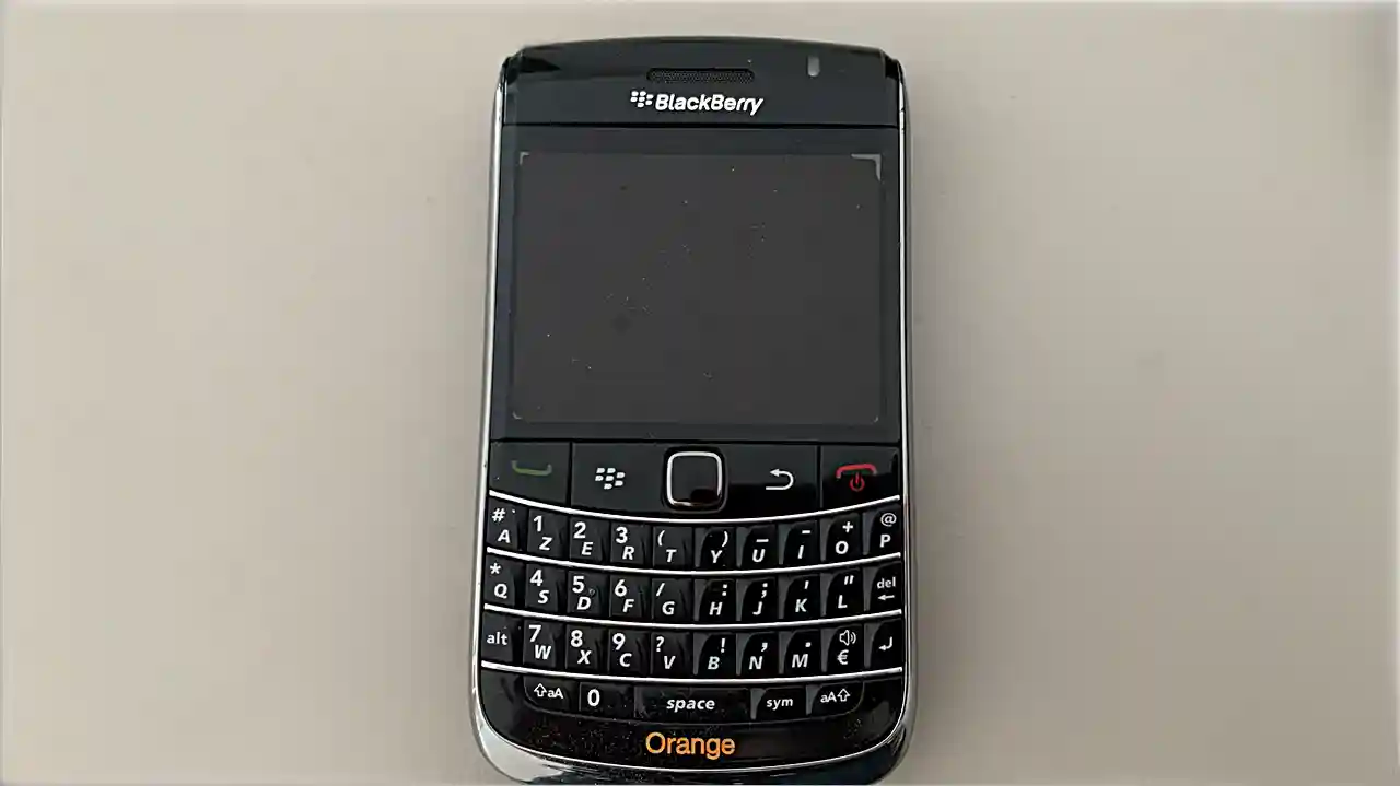 Звуки телефона Blackberry Bold 9700